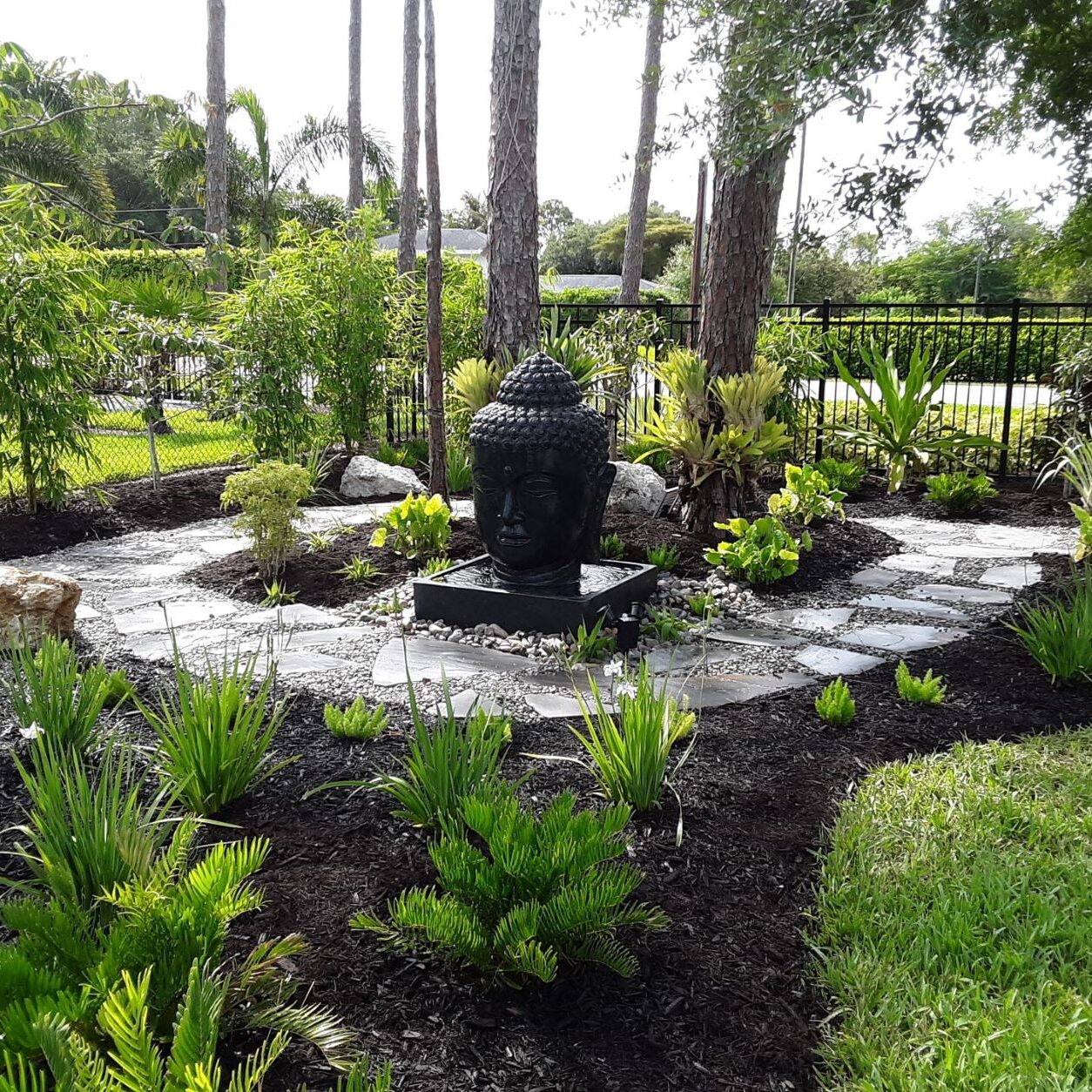 Japanese Strolling Garde