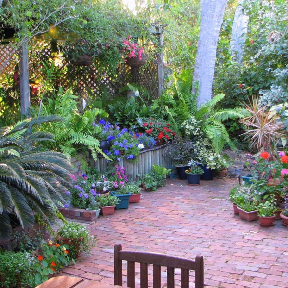 reclaimed brick court yard